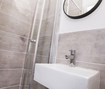 4 bedroom House To Let Total Size: 1077 SQ FT - Photo 2