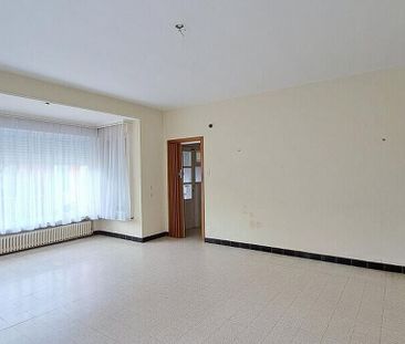 Appartement te huur in Sint-Pieters voor € 850 met 2 slaapkamers - Photo 2