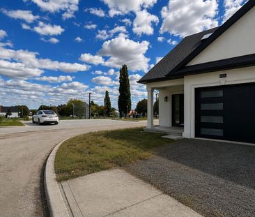 For Lease - 263 Barrie Street Unit# 15, Bradford West Gwillimbury, ... - Photo 4