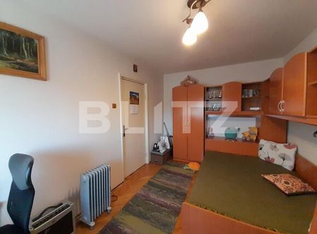 Apartament de 2 camere, 55 mp, semidecomandat, Bulevardul Dacia - Fotografie 2