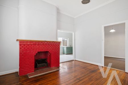 25 Robert Street, Wickham - Photo 4