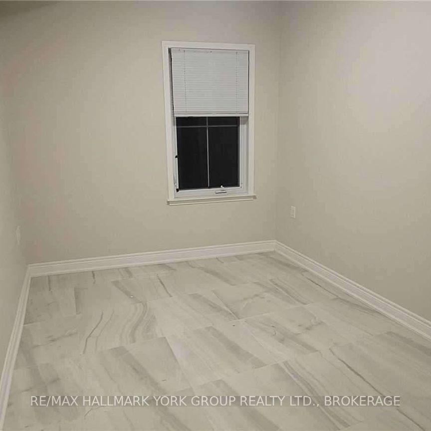 For Lease - 32 Wellington Street Unit# 102, Aurora, Ontario - Photo 1