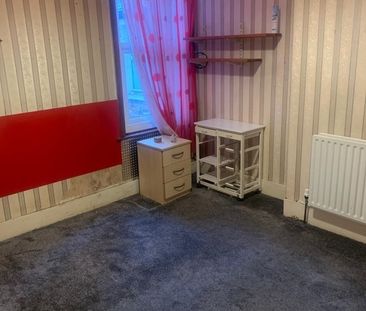 3 Bed Terraced House, Katherine Road, E7 - Photo 1