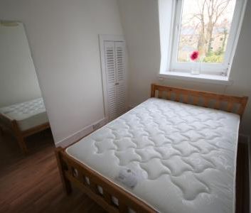 Whitehall Place, Rosemount, Aberdeen, AB25 - Photo 1