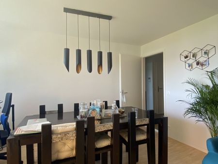 2-ROOM APARTMENT IN MÄNNEDORF (ZH), FURNISHED, TEMPORARY - Foto 2