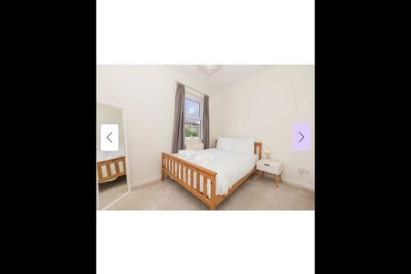 2 Bed Terraced House, Redland Park Road, BS6 - Photo 2