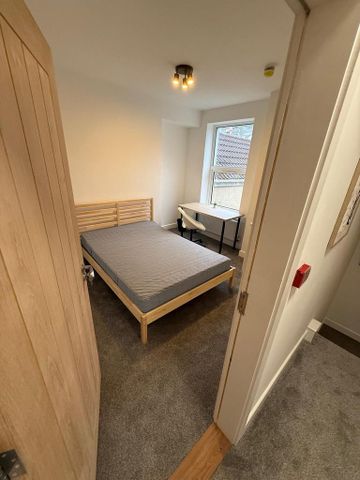 5 bedroom house to rent - Photo 4