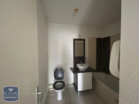 Location Appartement 2 pièces 40m² CLERMONT FERRAND 63000 - Photo 5