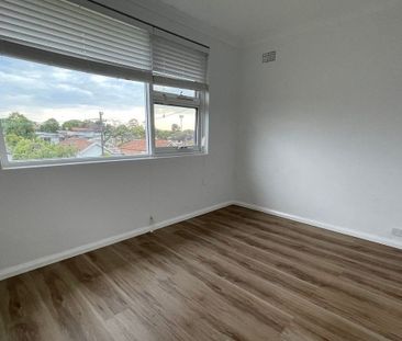 Home For Rent - Photo 5