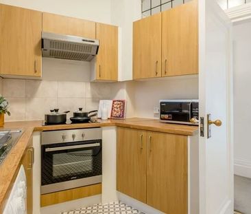 2 Bedroom Flat To Let - Photo 1