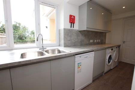 Whiteway Road, Bath - Photo 2