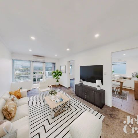 2 Bed, 1 Bath - Photo 1