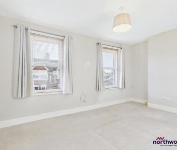 3 bedroom terraced house to rent - Photo 6