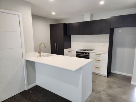 New Apartment - Photo 5
