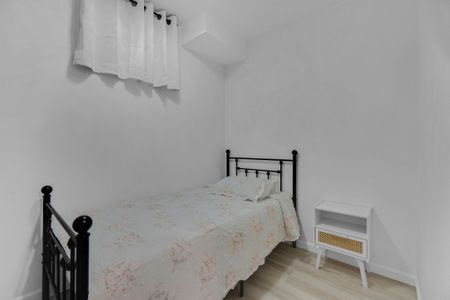 For Lease - 66 Silverthorn Avenue Unit# Lower, Toronto, Ontario - Photo 3