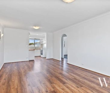 “Spacious Palmyra Living” - Photo 5