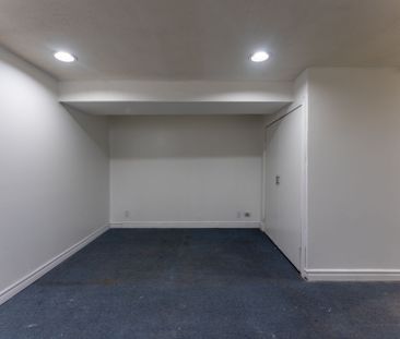 For Lease - 823 Millwood Road Unit# 12, Toronto, Ontario - Photo 1