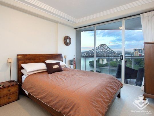 ARGUABLY THE CBD FINEST RIVERFRONT COMPLEX 1 Bedroom Unfurnished - Photo 1