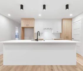 1 room apartment of 111m² in L'Assomption - Photo 2