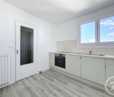 Location Appartement 1 pièce 37m² ST ANDRE LES VERGERS 10120 - Photo 2