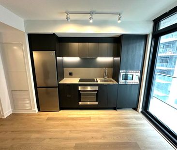 For Lease - 1 Jarvis Street Unit# 819, Hamilton, Ontario - Photo 1