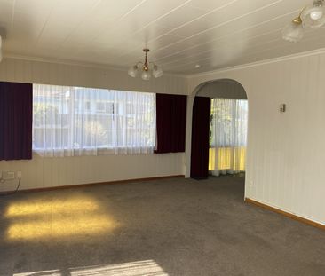 Chartwell drive – Eltham - Photo 1