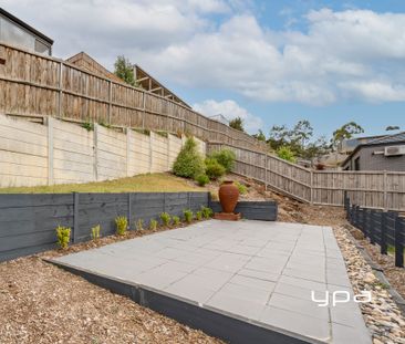 Family Living in a Prime, Nature-Filled Location - Photo 5