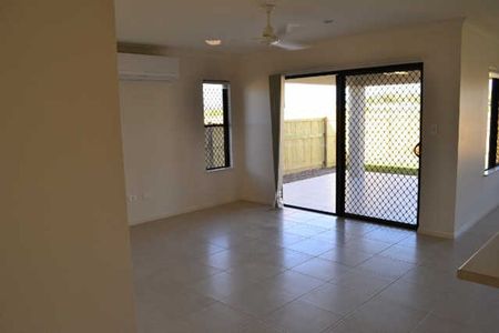 7 Carabeen Court, 4818, Mount Low Qld - Photo 3