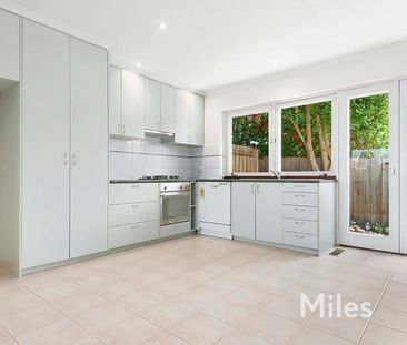 1/13 Ellesmere Parade, Rosanna - Photo 1