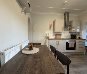 2 bedroom terraced house to rent - Photo 3