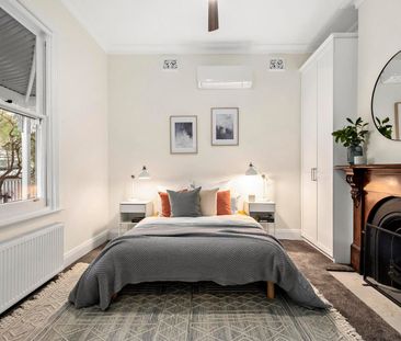 8 Finsbury Street, Flemington VIC 3031 - Photo 2