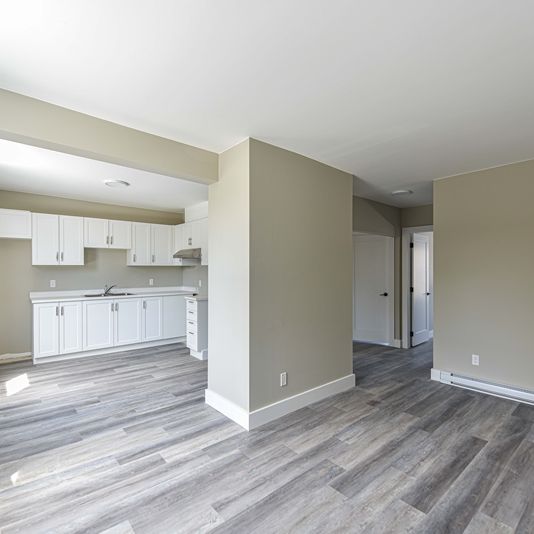 Orillia: 2 Bedroom Apartment, Parkview Ave. - Photo 1