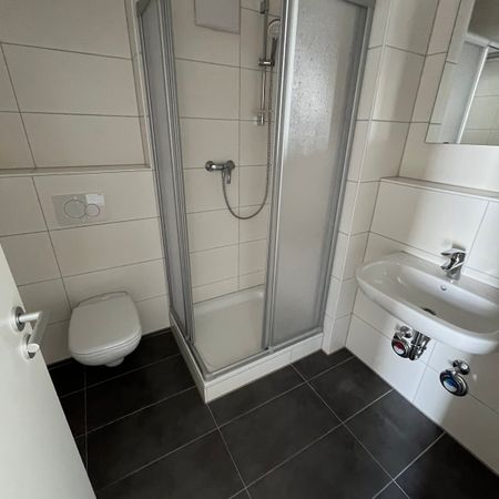 *NEU* ab dem 1.3. bezugsfertige 1 Raumwohnung in Heilbronn City - Photo 3