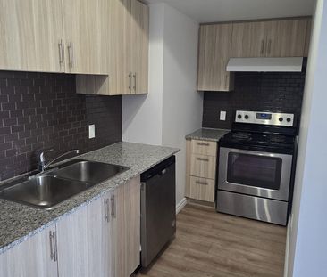 For Lease - 275 Larch Street Unit# G611, Waterloo, Ontario - Photo 6