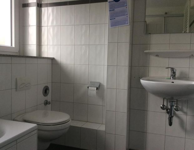 Sofort frei! 4-Zimmer-Wohnung in Beverungen Beverungen - Foto 1