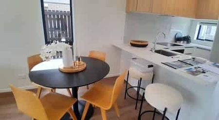 Brand-New 2-Bedroom Corner Townhouse – Glen Eden - Photo 3