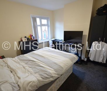 7 Bedroom End Terraced House for rent in Estcourt Avenue - Photo 6