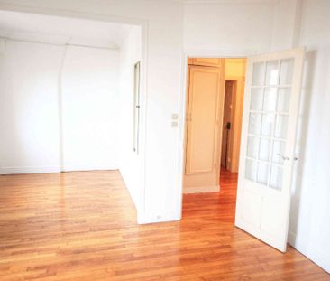 Location Appartement 5 pièces 106m² - Photo 4