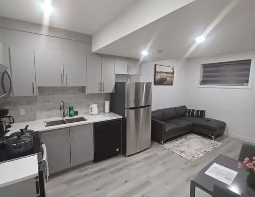 Newly furnished 2 bedroom basement suite for short term rentals | Edmonton - Photo 1