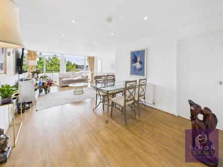 2 bedroom flat to rent - Photo 3