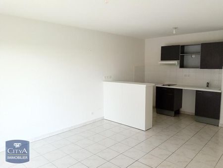 Location Appartement 2 pièces 43m² NIORT 79000 - Photo 2