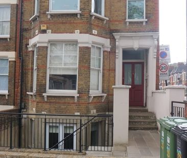 Room in a Shared Flat, Loampit Hill, SE13 - Photo 4