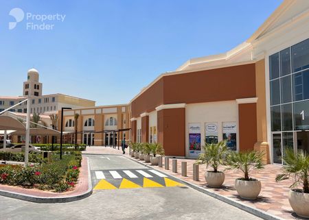 LAVISH 1BR+STORE |MASSIVE LAYOUT |POOL VIEW |READY - Photo 3