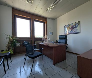 Ufficio in affitto - Photo 3