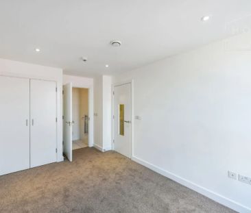 Zenith Close, NW9 - Photo 6