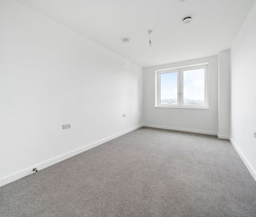 St Pauls Road, Barking, London, IG11 - Photo 2