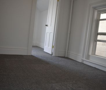 For Lease - 14 Halliday Street, Brockville, Ontario - Photo 4