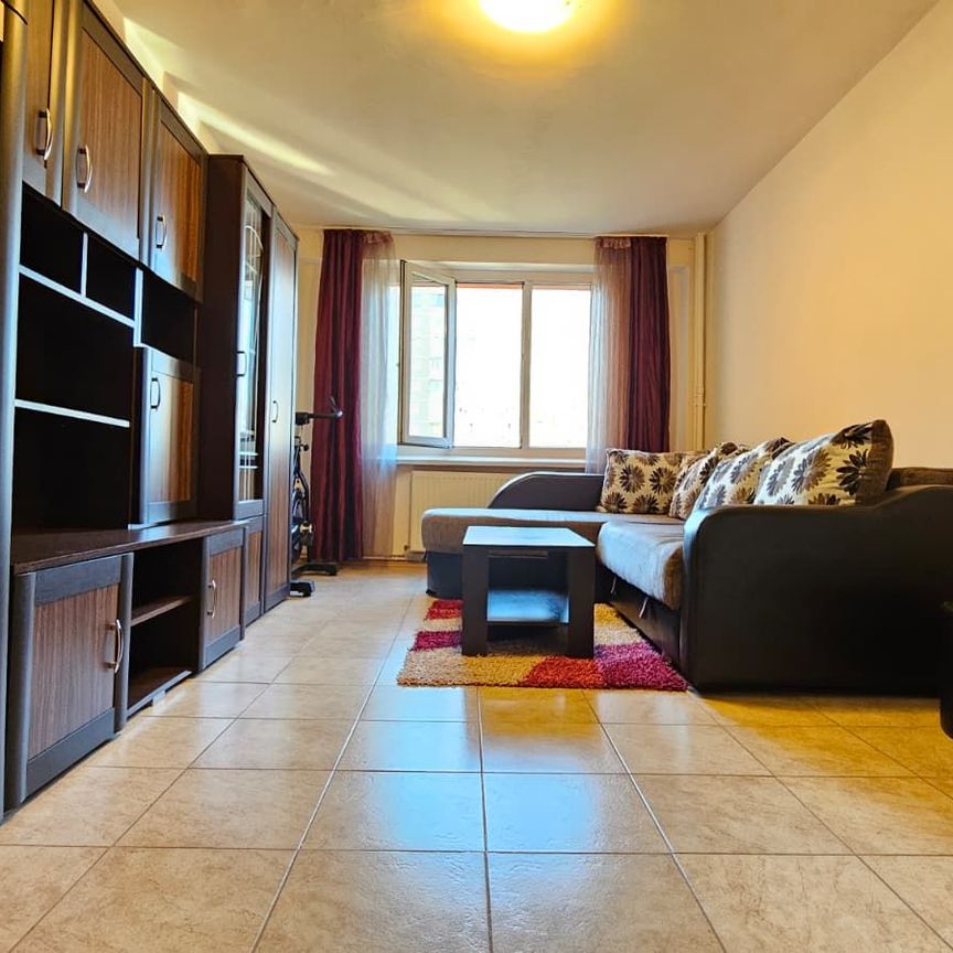 Apartament 2 camere Calea Bucuresti,decomandat,mobilat-utilat,400 Euro - Photo 1