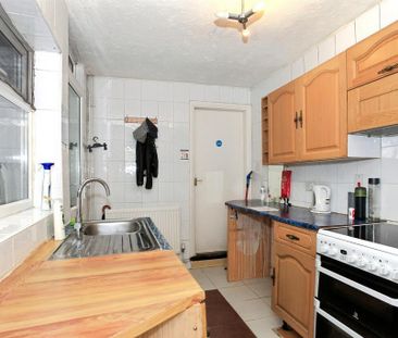 3 bedroom house to rent - Photo 6