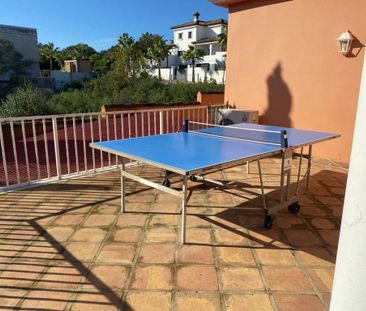 5 room luxury Villa for rent in Sotogrande, Andalusia - Photo 2